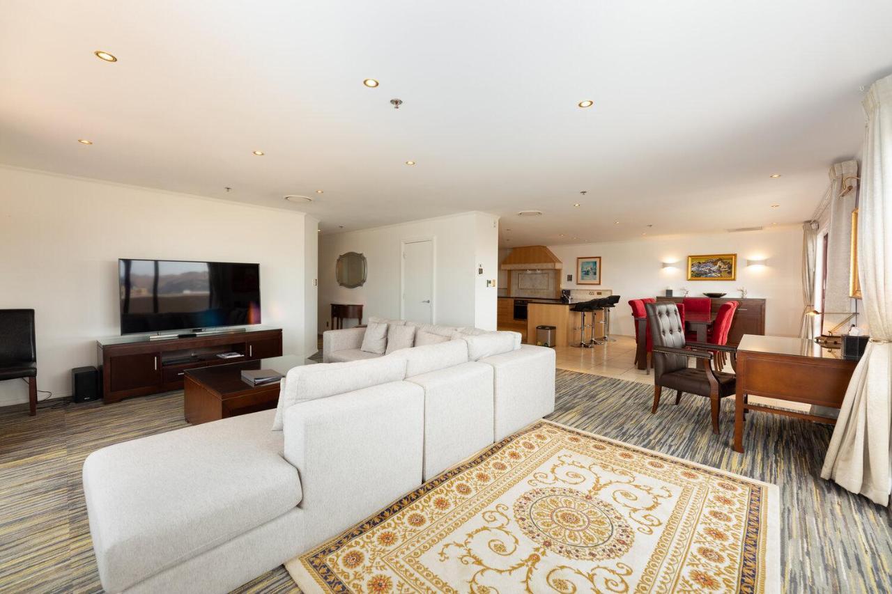 כרייסטצ'רץ' Fino Hotel & Suites מראה חיצוני תמונה