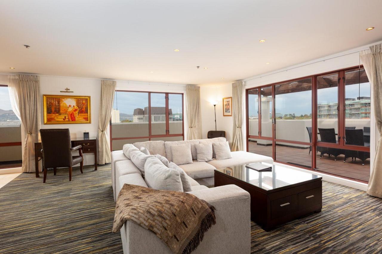כרייסטצ'רץ' Fino Hotel & Suites מראה חיצוני תמונה