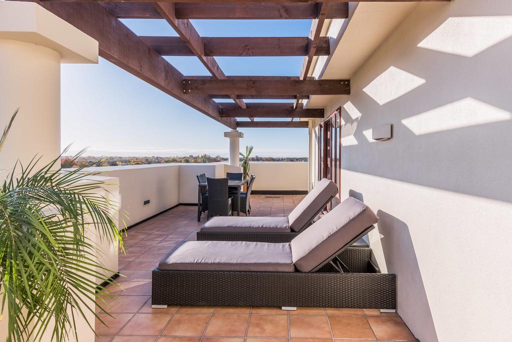 כרייסטצ'רץ' Fino Hotel & Suites מראה חיצוני תמונה