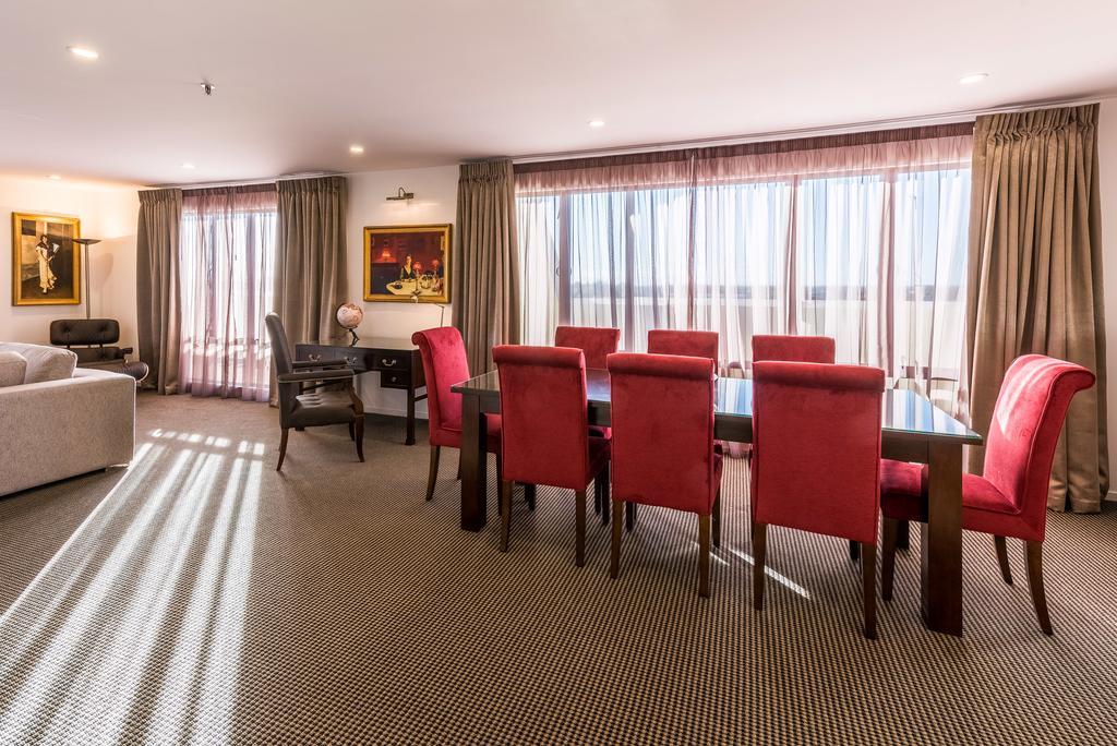 כרייסטצ'רץ' Fino Hotel & Suites מראה חיצוני תמונה