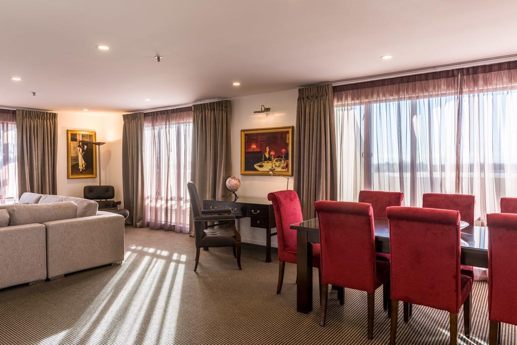 כרייסטצ'רץ' Fino Hotel & Suites מראה חיצוני תמונה