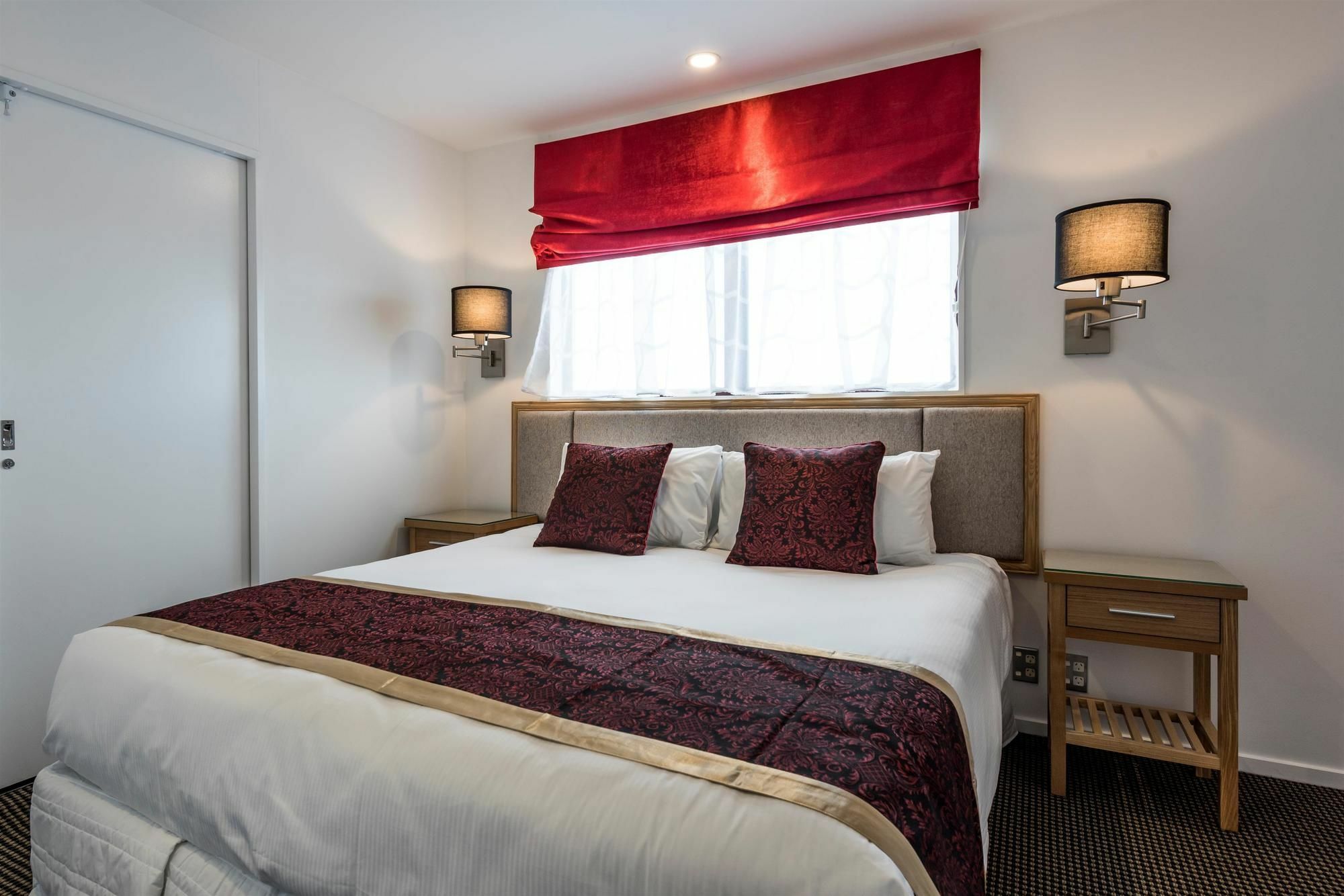 כרייסטצ'רץ' Fino Hotel & Suites מראה חיצוני תמונה