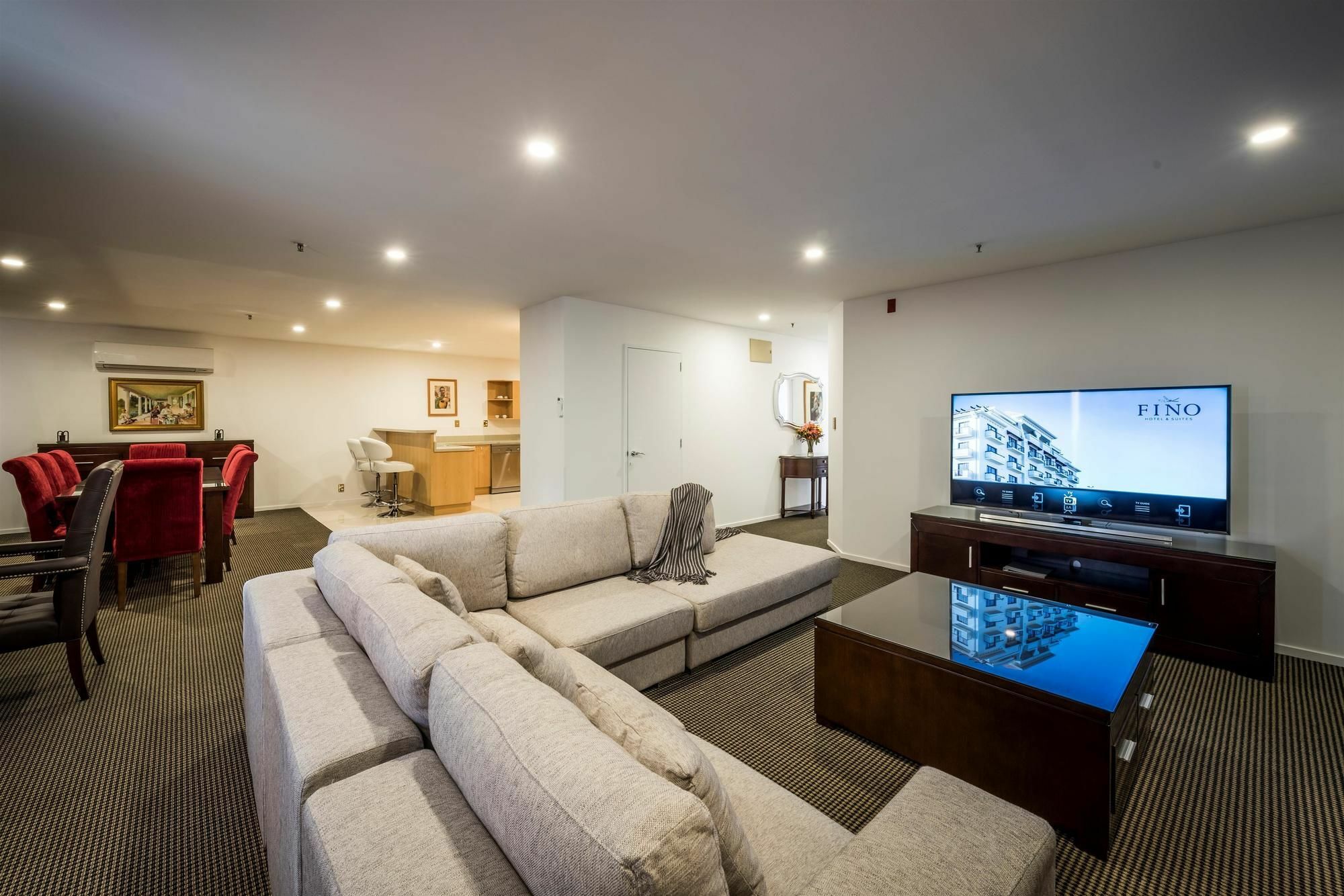 כרייסטצ'רץ' Fino Hotel & Suites מראה חיצוני תמונה