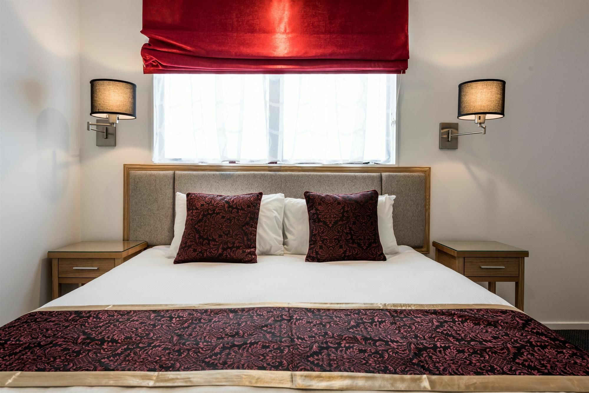 כרייסטצ'רץ' Fino Hotel & Suites מראה חיצוני תמונה