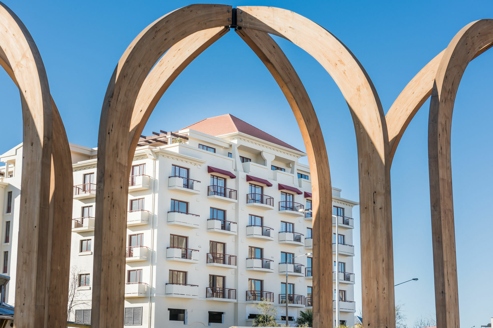 כרייסטצ'רץ' Fino Hotel & Suites מראה חיצוני תמונה
