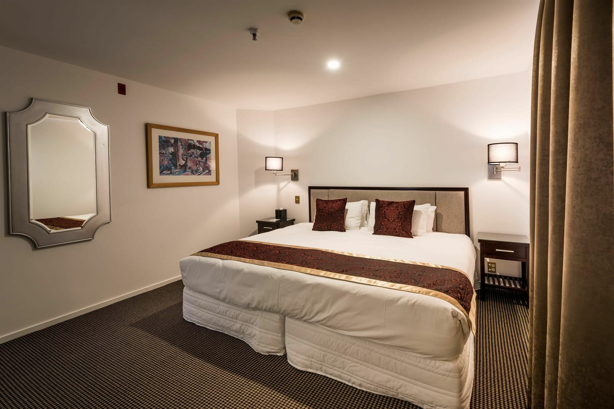 כרייסטצ'רץ' Fino Hotel & Suites מראה חיצוני תמונה
