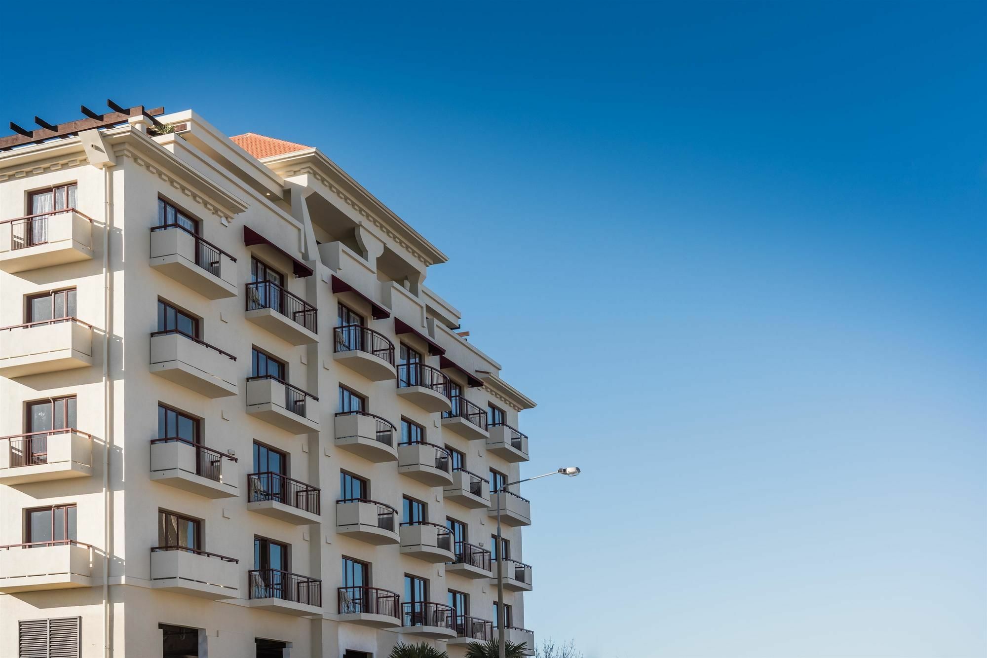 כרייסטצ'רץ' Fino Hotel & Suites מראה חיצוני תמונה